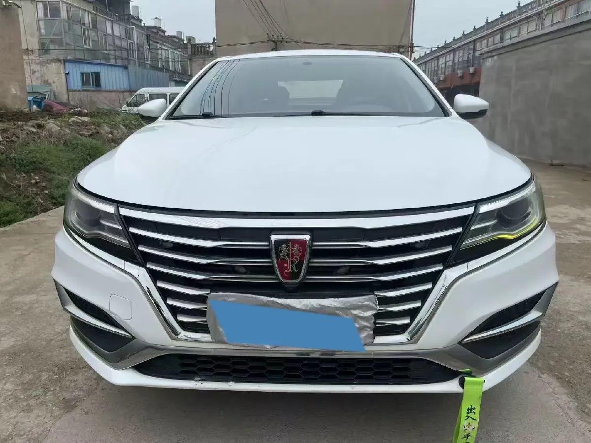 2020 Roewe i6 1.6L 125HP L4 5MT,autocango,china used car exporter,china ev exporter,chinese used car exporter,chinese used ev exporter