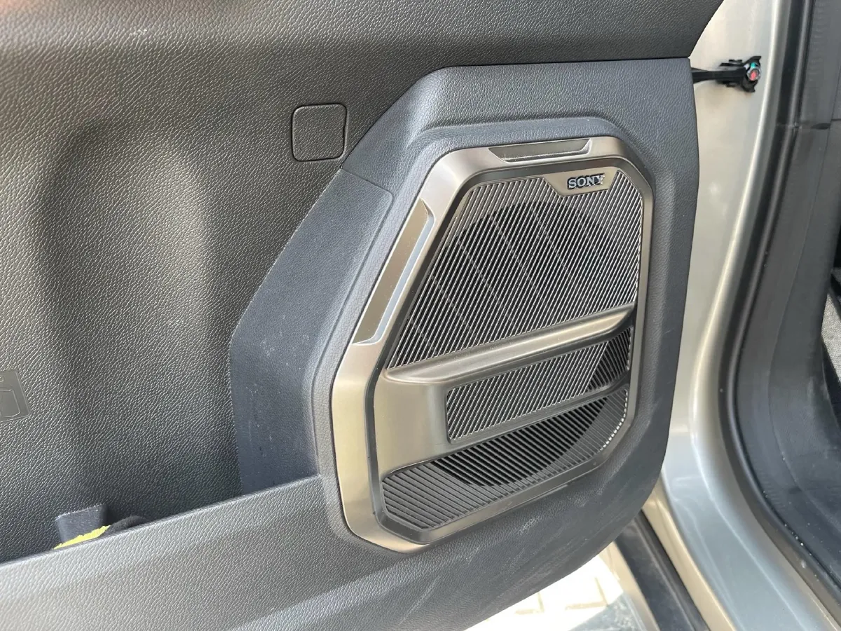 2023 Jetour Traveller 2.0T 254HP L4 7DCT,autocango,china used car exporter,china ev exporter,chinese used car exporter,chinese used ev exporter