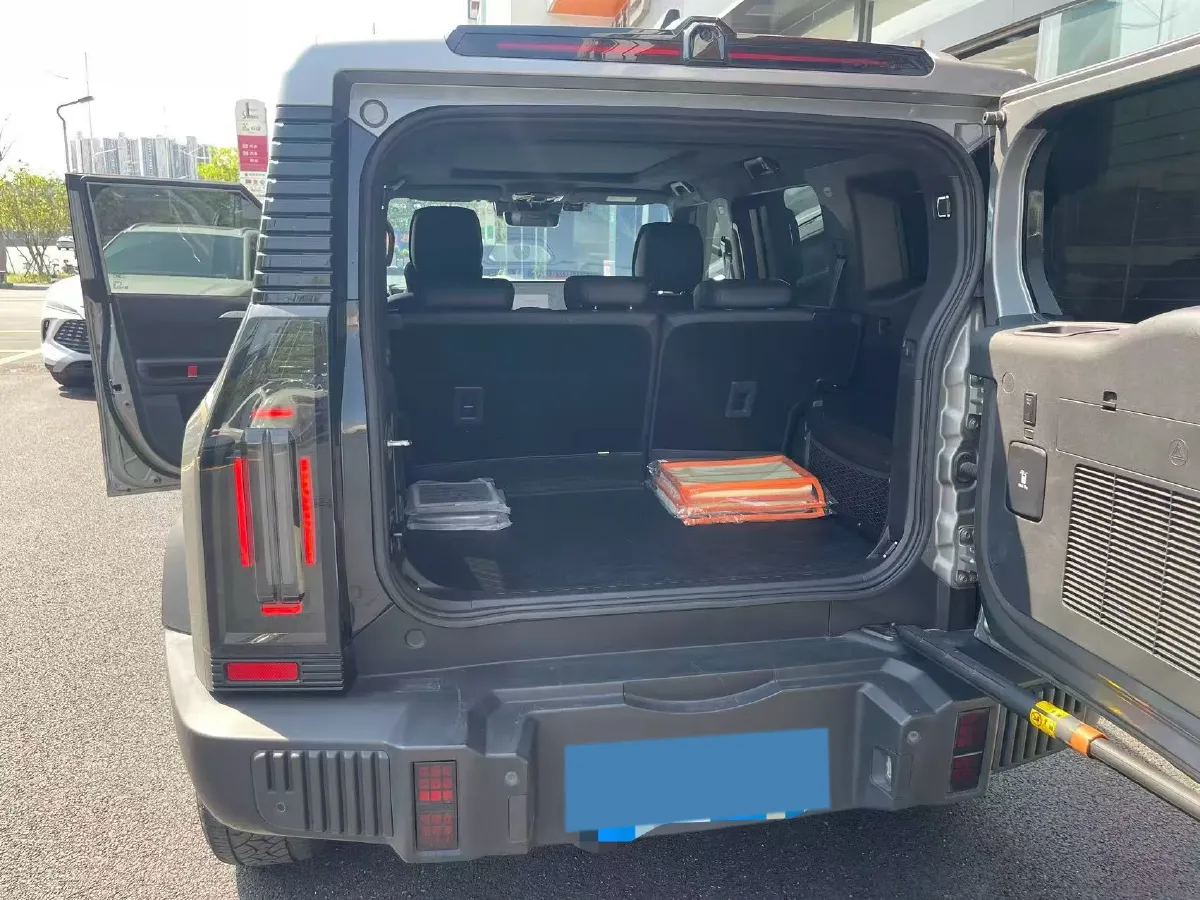 2023 Jetour Traveller 2.0T 254HP L4 7DCT,autocango,china used car exporter,china ev exporter,chinese used car exporter,chinese used ev exporter