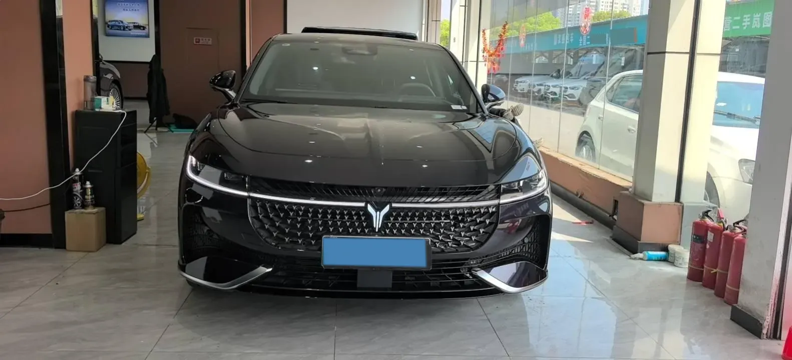 2024 Voyah ZhuiGuang 1.5T 136HP L4 PHEV 43KWH,autocango,china used car exporter,china ev exporter,chinese used car exporter,chinese used ev exporter
