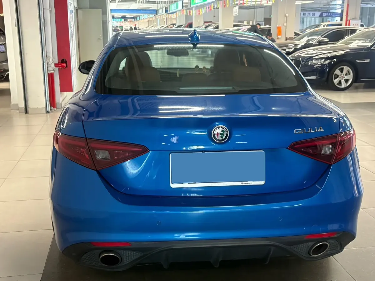 2017 Toyota Highlander 2.0T 220HP L4 6AT,autocango,china used car exporter,china ev exporter,chinese used car exporter,chinese used ev exporter