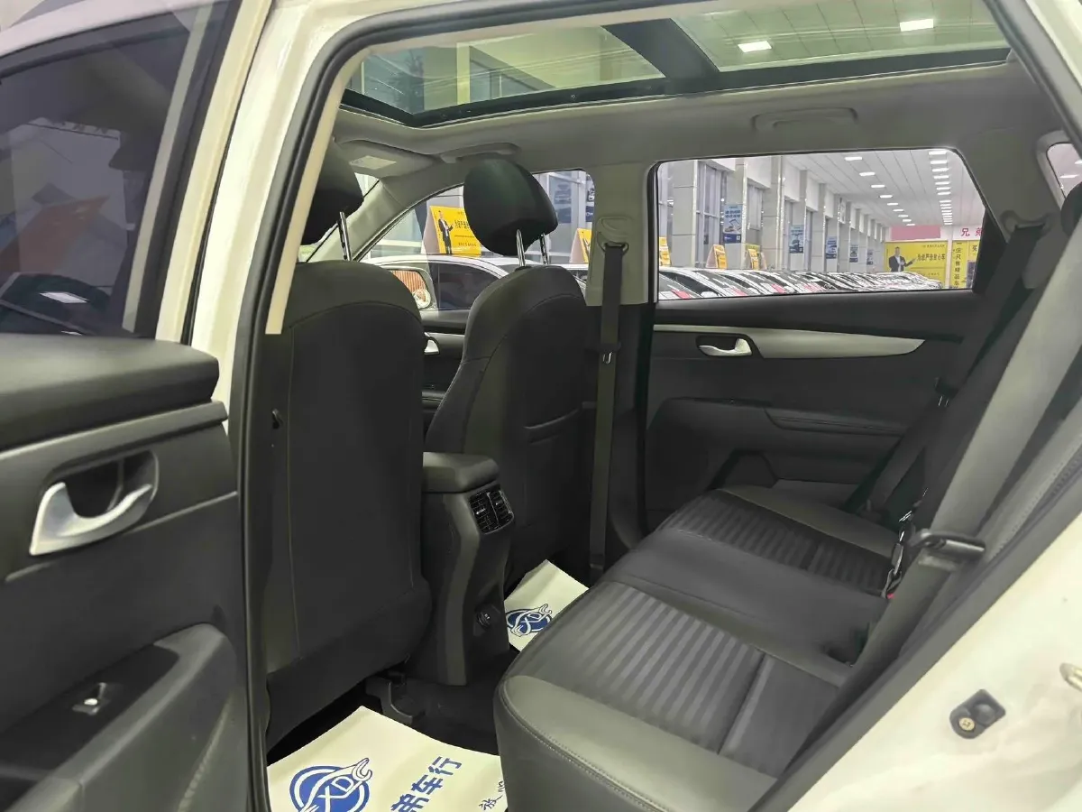 2018 Kia Sportage R 2.0L 160HP L4 6AT,autocango,china used car exporter,china ev exporter,chinese used car exporter,chinese used ev exporter