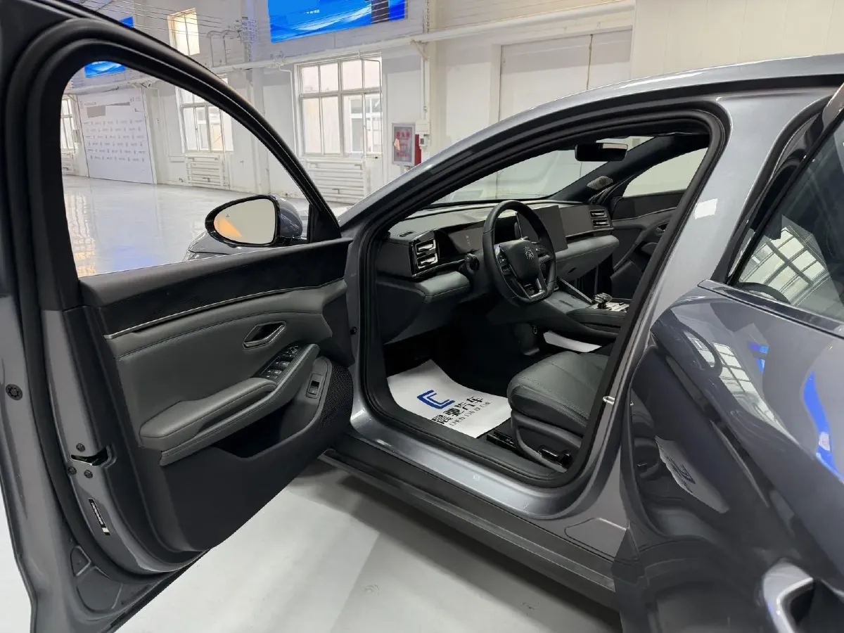 2025 BYD QinL 1.5L 101HP L4 E-CVT PHEV 15.87KWH,autocango,china used car exporter,china ev exporter,chinese used car exporter,chinese used ev exporter