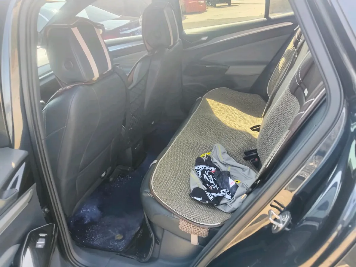 2021 Volkswagen ID.4 Crozz BEV 84.8KWH,autocango,china used car exporter,china ev exporter,chinese used car exporter,chinese used ev exporter