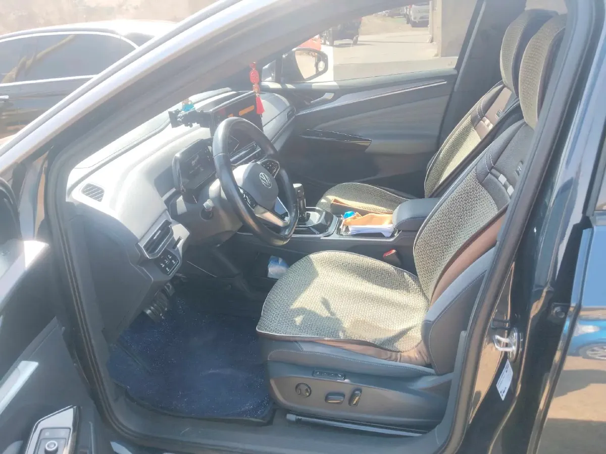 2021 Volkswagen ID.4 Crozz BEV 84.8KWH,autocango,china used car exporter,china ev exporter,chinese used car exporter,chinese used ev exporter