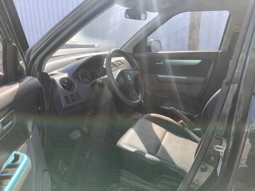 2016 Suzuki Swift 1.5L 103HP L4 4AT,autocango,china used car exporter,china ev exporter,chinese used car exporter,chinese used ev exporter