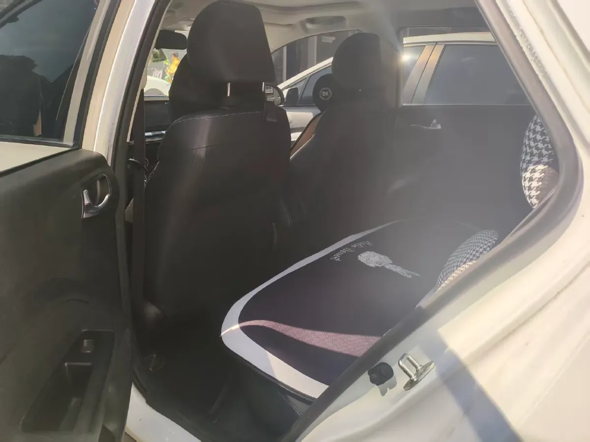 2021 Kia KX1 1.4L 100HP L4 CVT,autocango,china used car exporter,china ev exporter,chinese used car exporter,chinese used ev exporter