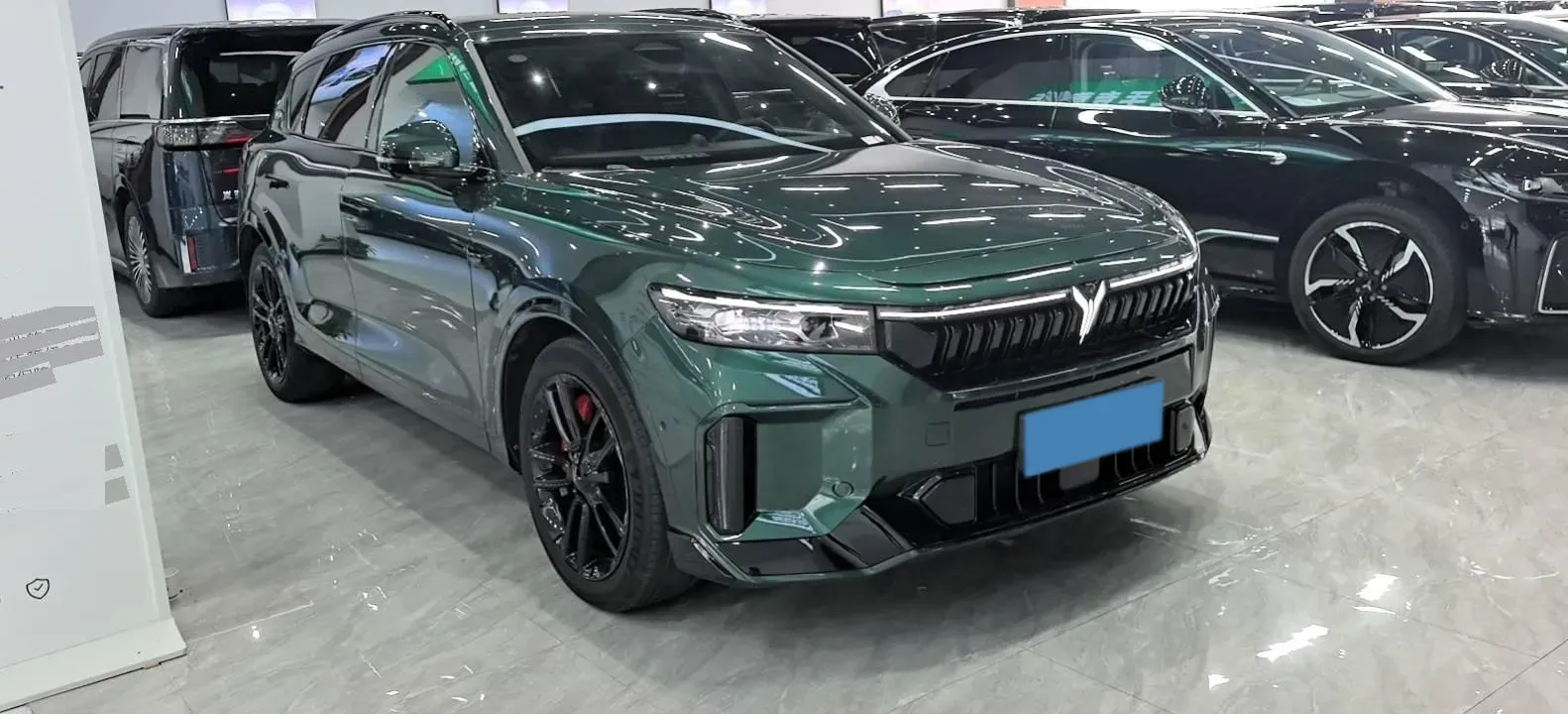 2025 Voyah FREE 1.5T 150HP L4 REEV 43KWH,autocango,china used car exporter,china ev exporter,chinese used car exporter,chinese used ev exporter