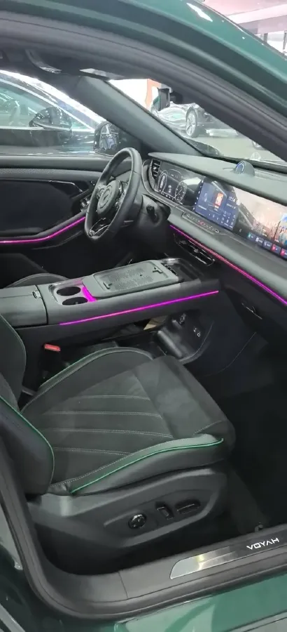 2025 Voyah FREE 1.5T 150HP L4 REEV 43KWH,autocango,china used car exporter,china ev exporter,chinese used car exporter,chinese used ev exporter