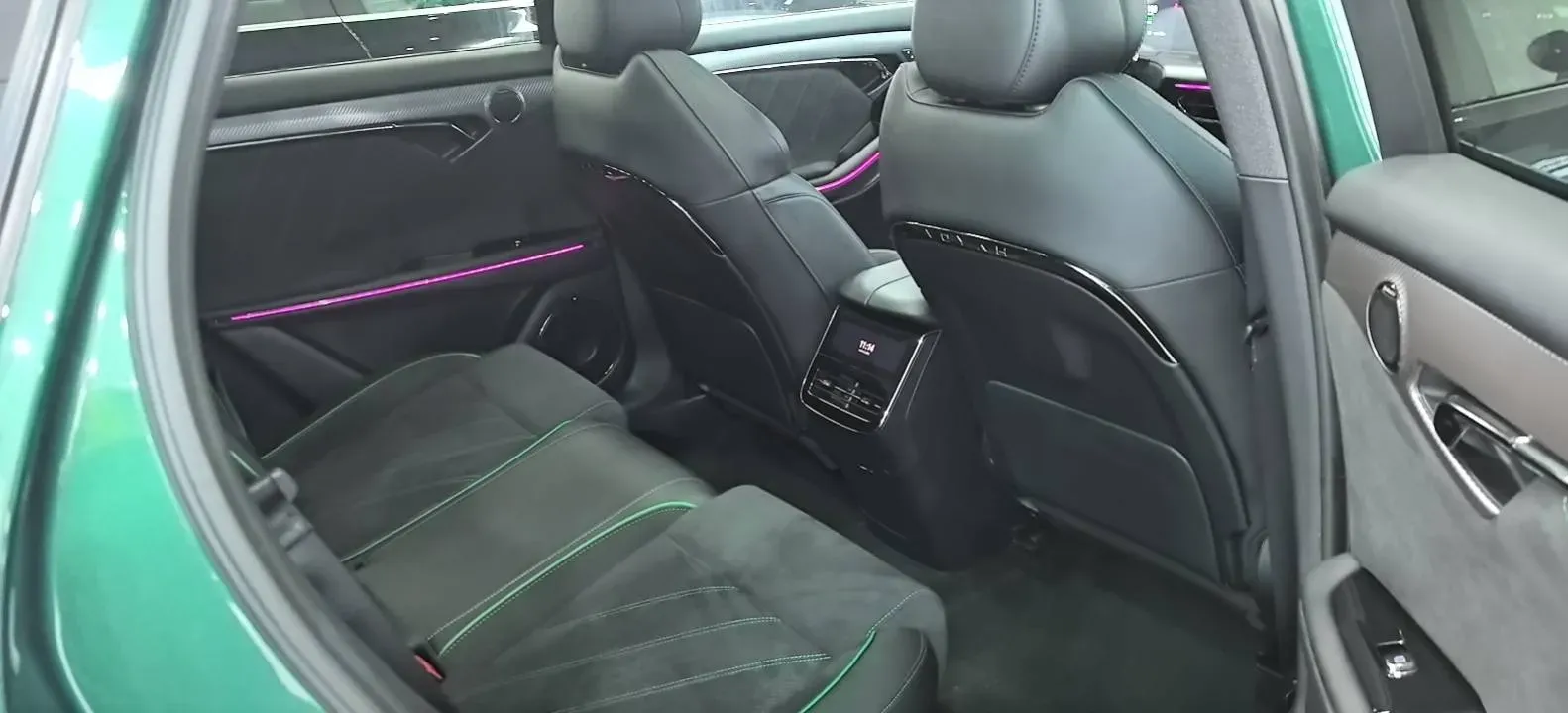 2025 Voyah FREE 1.5T 150HP L4 REEV 43KWH,autocango,china used car exporter,china ev exporter,chinese used car exporter,chinese used ev exporter