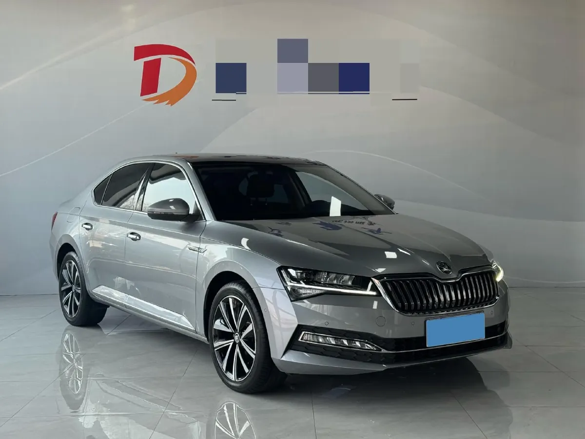 2023 Skoda Superb 1.4T 150HP L4 7DCT,autocango,china used car exporter,china ev exporter,chinese used car exporter,chinese used ev exporter
