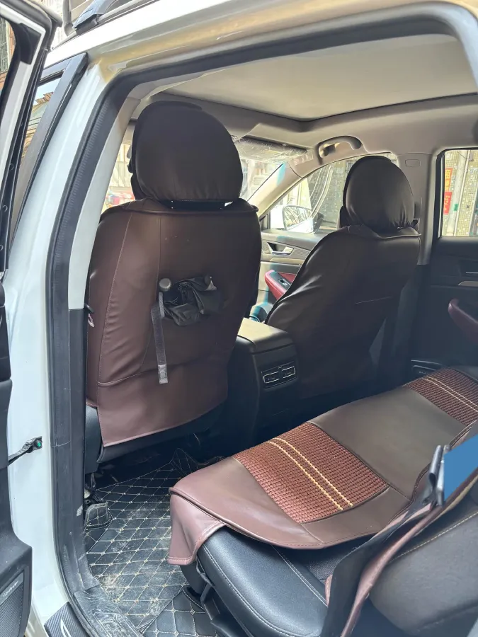 2023 Jetour X70 1.5T 156HP L4 6MT,autocango,china used car exporter,china ev exporter,chinese used car exporter,chinese used ev exporter