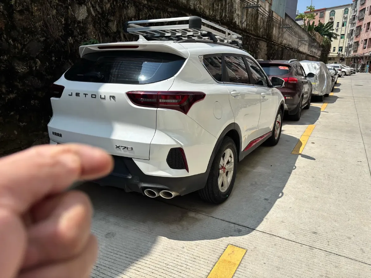 2023 Jetour X70 1.5T 156HP L4 6MT,autocango,china used car exporter,china ev exporter,chinese used car exporter,chinese used ev exporter