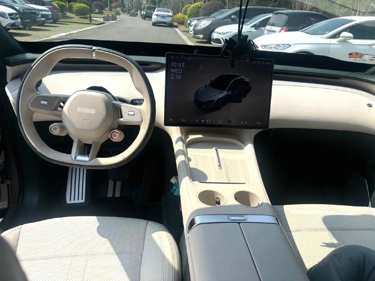 2025 MI YU7 BEV 101.7KWH,autocango,china used car exporter,china ev exporter,chinese used car exporter,chinese used ev exporter