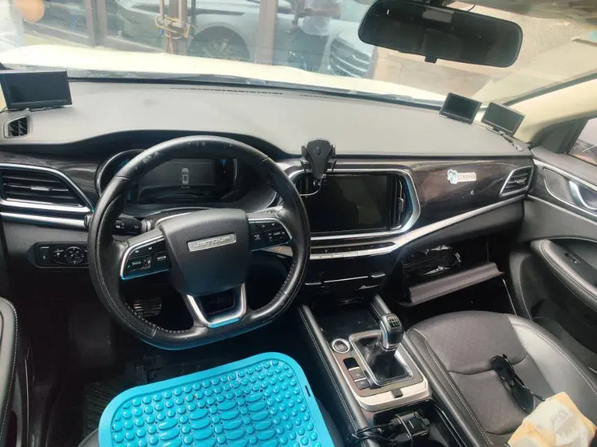 2019 Jetour X90 1.5T 147HP L4 6MT,autocango,china used car exporter,china ev exporter,chinese used car exporter,chinese used ev exporter