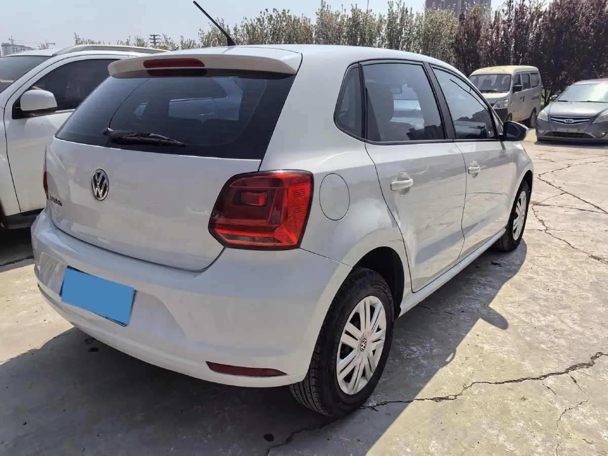 2016 Volkswagen Polo 1.4L 90HP L4 6AT,autocango,china used car exporter,china ev exporter,chinese used car exporter,chinese used ev exporter