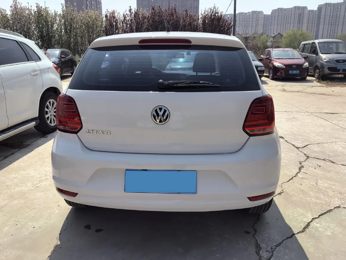 2016 Volkswagen Polo 1.4L 90HP L4 6AT,autocango,china used car exporter,china ev exporter,chinese used car exporter,chinese used ev exporter