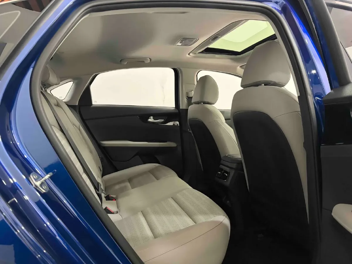 2023 Kia K3 1.5L 115HP L4 CVT,autocango,china used car exporter,china ev exporter,chinese used car exporter,chinese used ev exporter