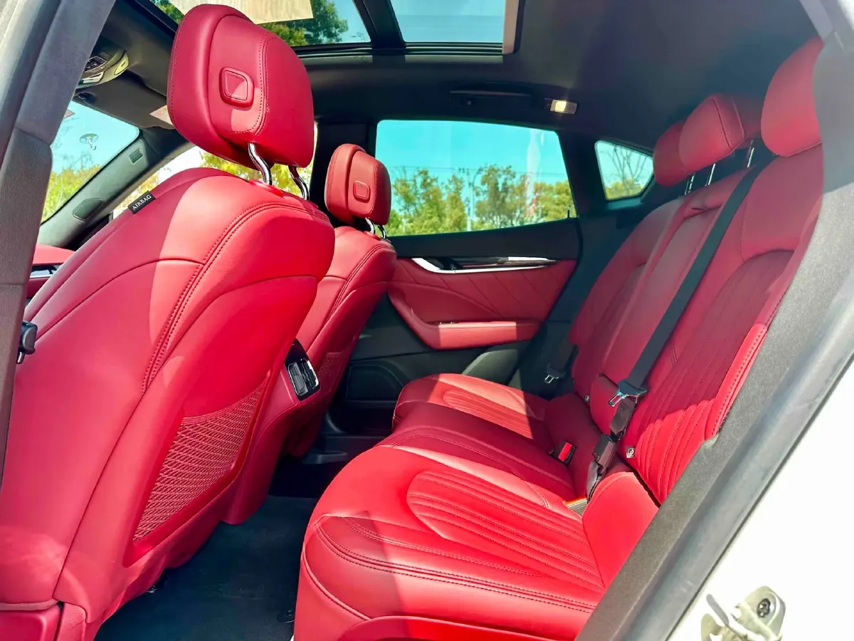 2019 Maserati Levante 3.0T 350HP V6 8AT,autocango,china used car exporter,china ev exporter,chinese used car exporter,chinese used ev exporter