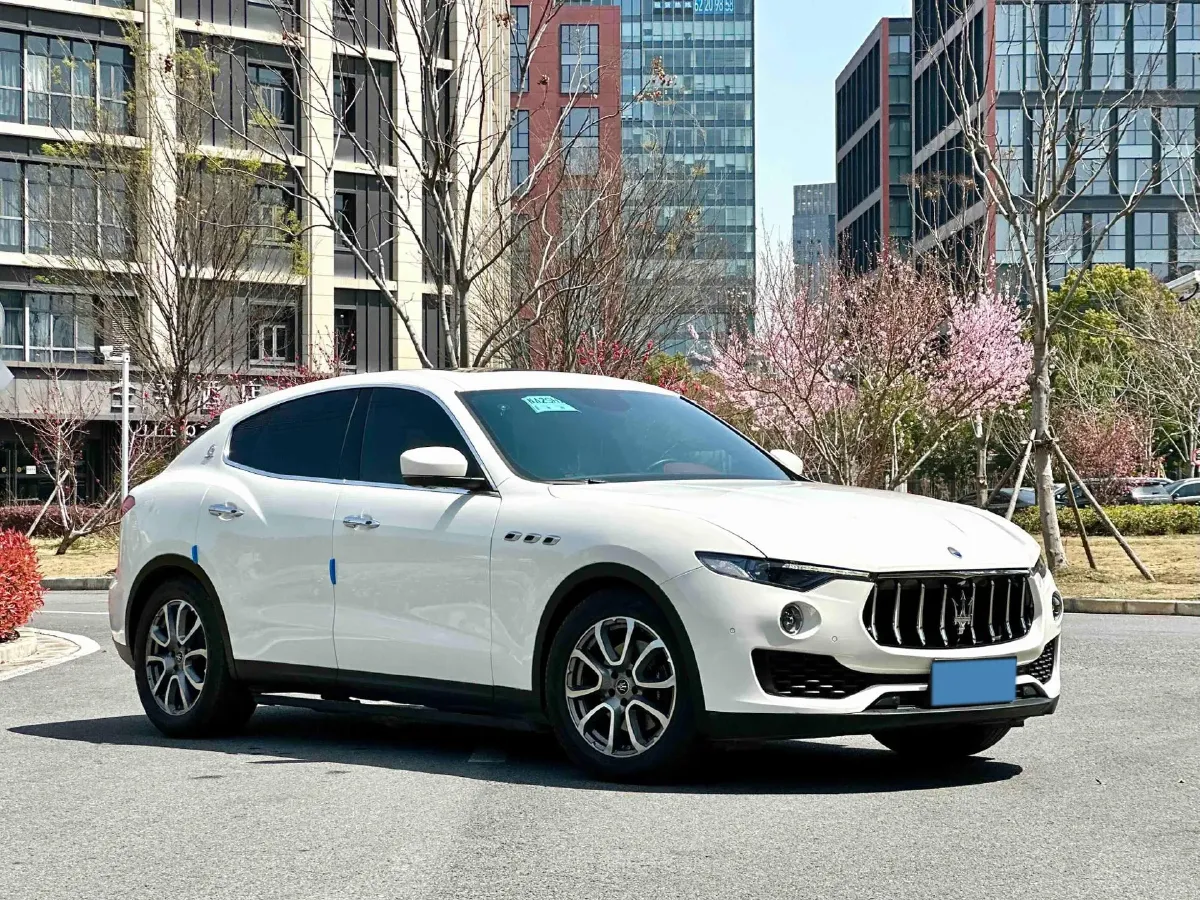 2019 Maserati Levante 3.0T 350HP V6 8AT,autocango,china used car exporter,china ev exporter,chinese used car exporter,chinese used ev exporter