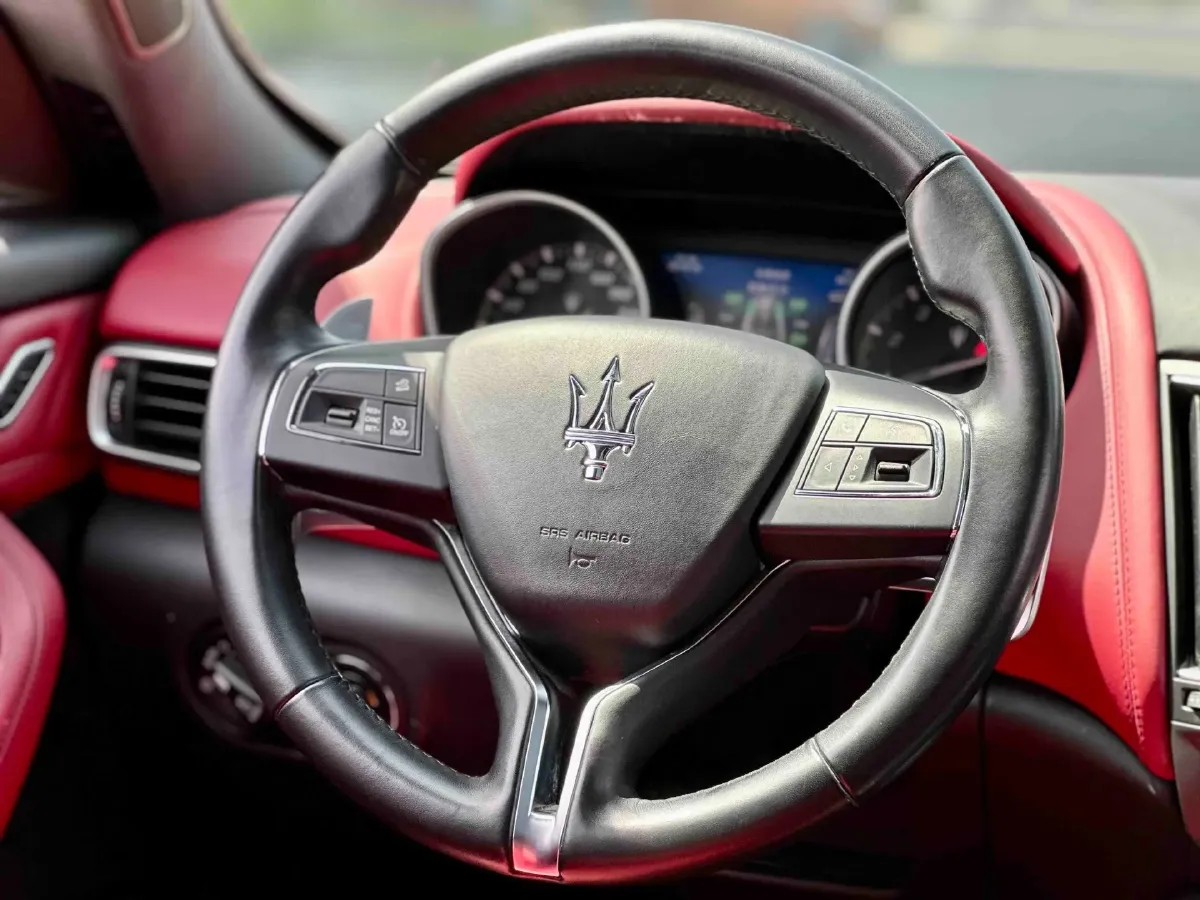 2019 Maserati Levante 3.0T 350HP V6 8AT,autocango,china used car exporter,china ev exporter,chinese used car exporter,chinese used ev exporter