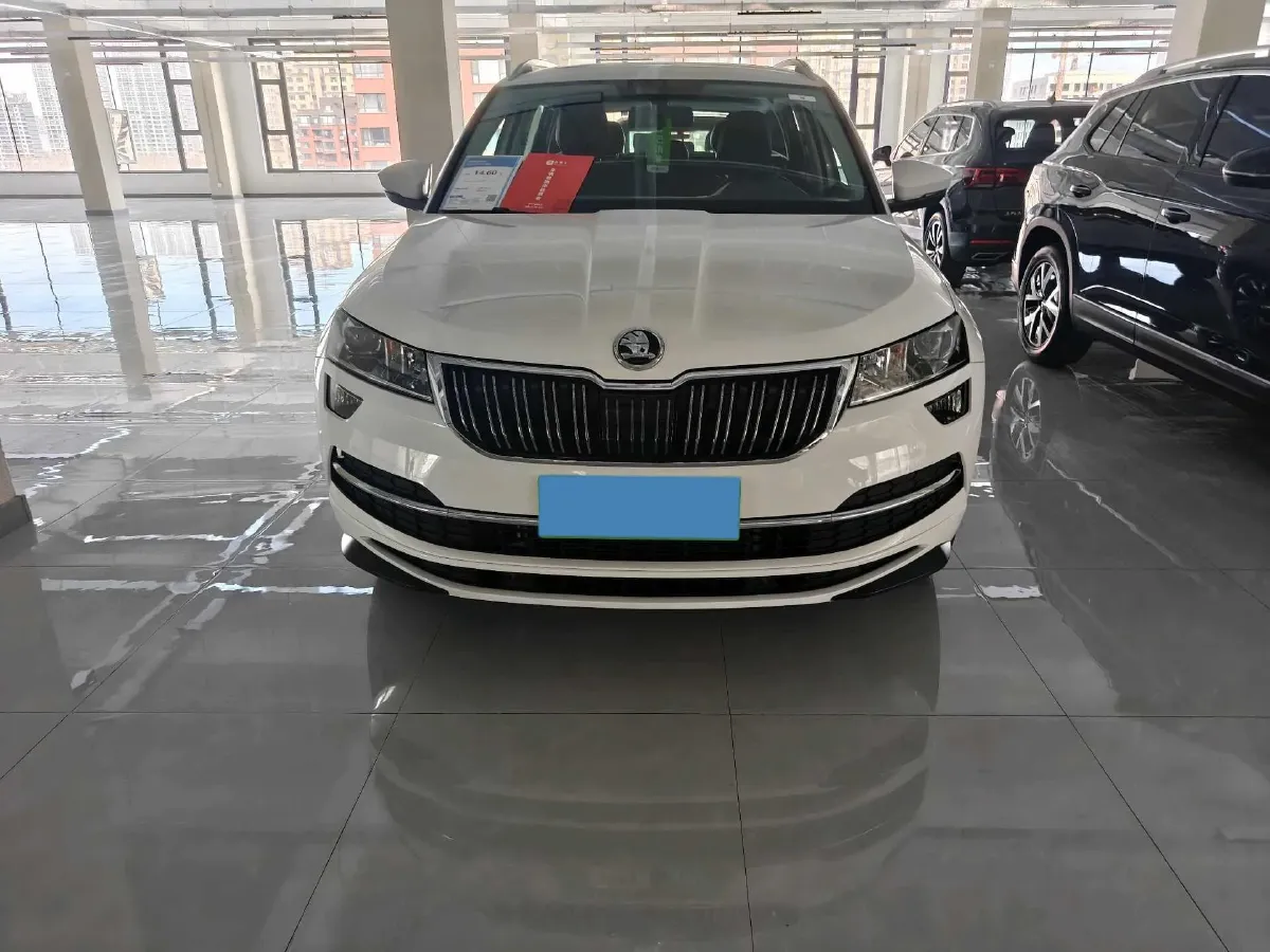 2022 Skoda Karoq 1.4T 150HP L4 7DCT,autocango,china used car exporter,china ev exporter,chinese used car exporter,chinese used ev exporter