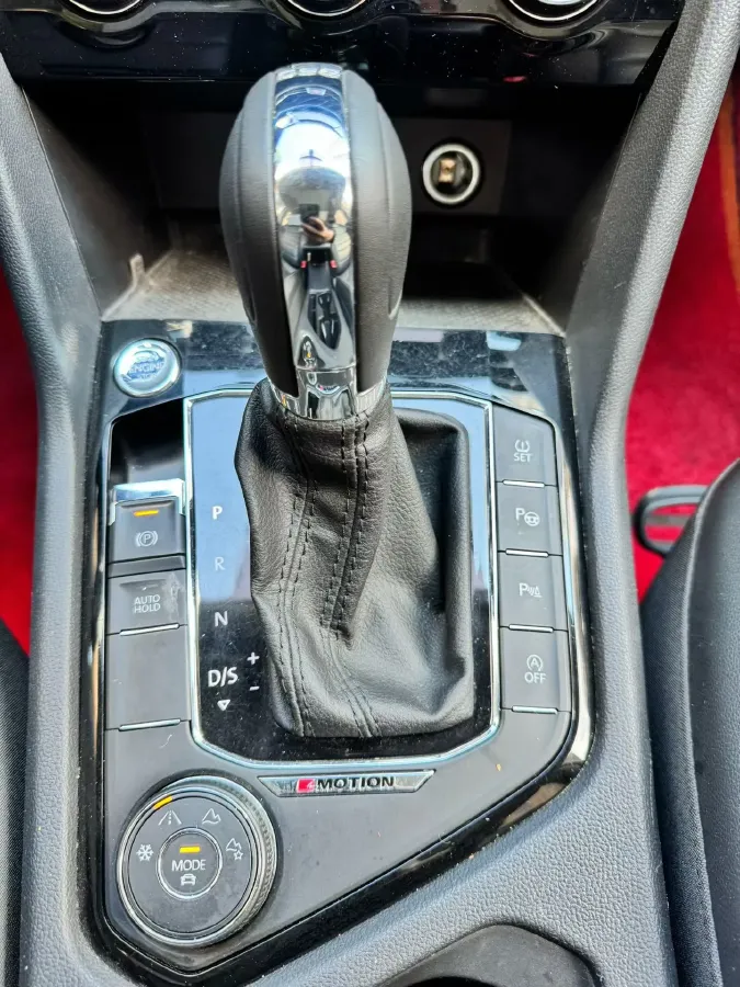 2019 Jeep Compass 1.3T 173HP L4 9AT,autocango,china used car exporter,china ev exporter,chinese used car exporter,chinese used ev exporter