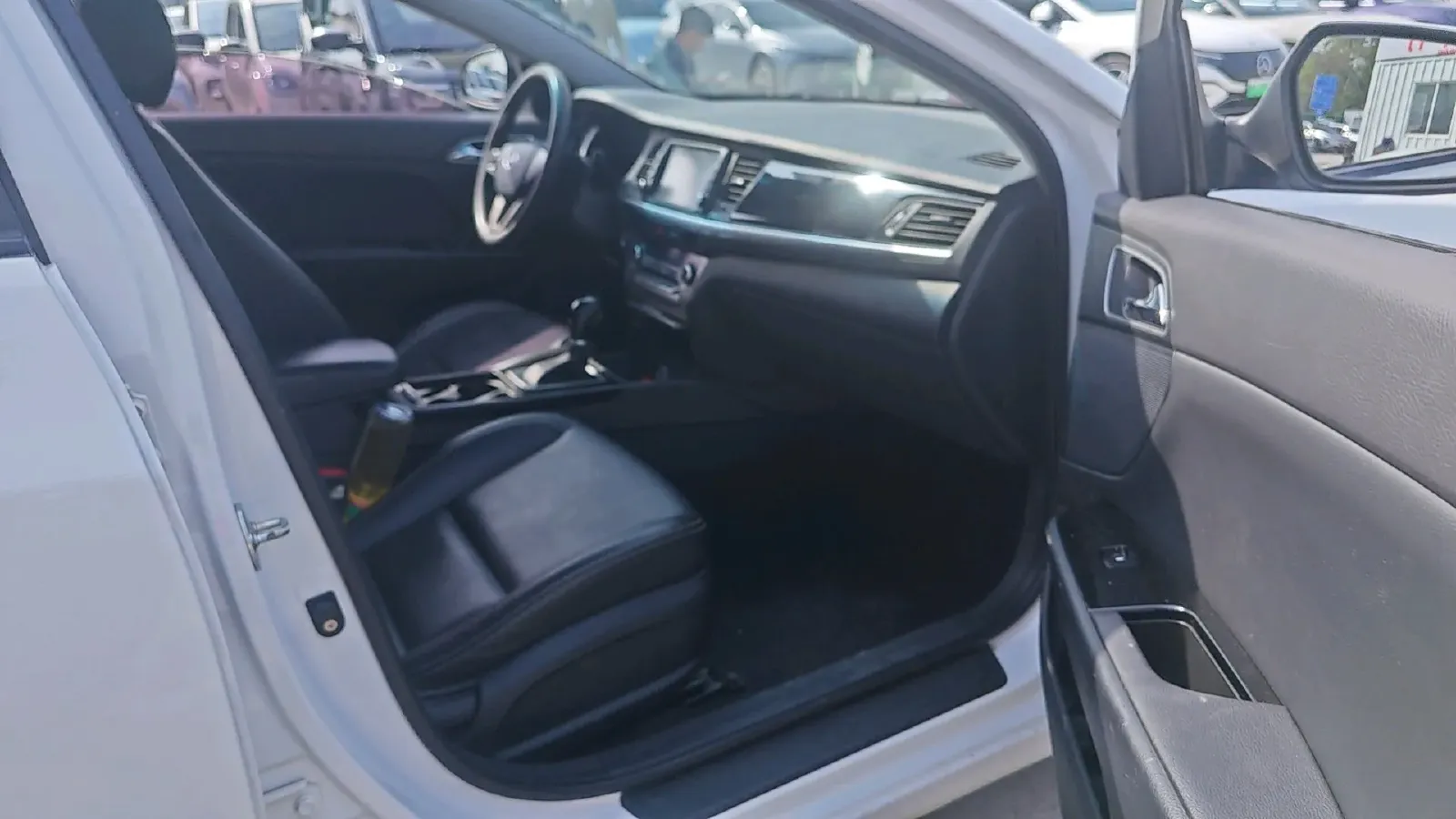 2017 Hyundai Mistra 1.6T 175HP L4 7DCT,autocango,china used car exporter,china ev exporter,chinese used car exporter,chinese used ev exporter