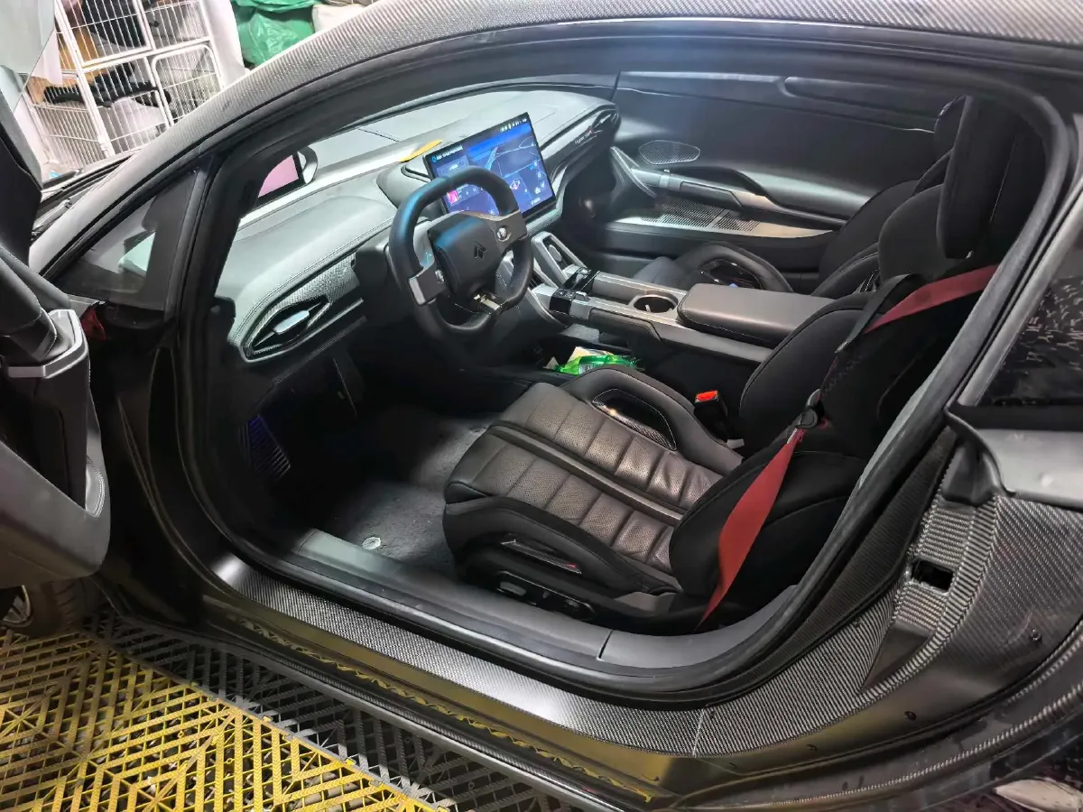 2024 HYPTEC SSR 2AT BEV 74.69KWH,autocango,china used car exporter,china ev exporter,chinese used car exporter,chinese used ev exporter