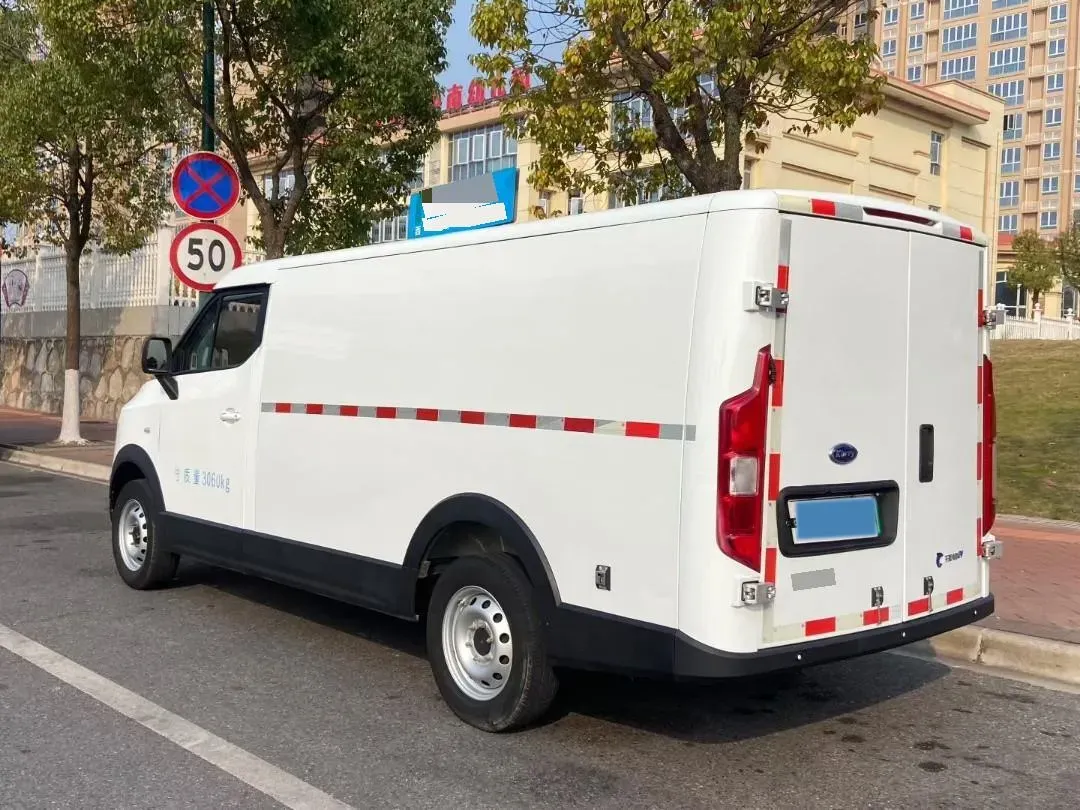 2022 Karry Dolphin EV BEV 43.5KWH,autocango,china used car exporter,china ev exporter,chinese used car exporter,chinese used ev exporter