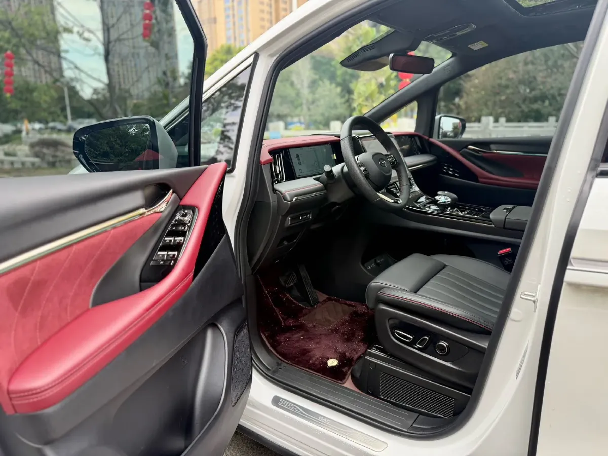 2025 GAC Trumpchi M8 2.0T 190HP L4 2DHT Hybrid,autocango,china used car exporter,china ev exporter,chinese used car exporter,chinese used ev exporter