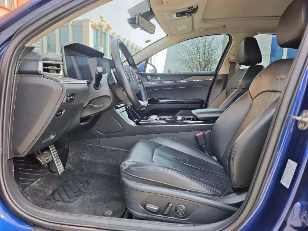 2020 Kia K5 2.0T 240HP L4 8AT,autocango,china used car exporter,china ev exporter,chinese used car exporter,chinese used ev exporter