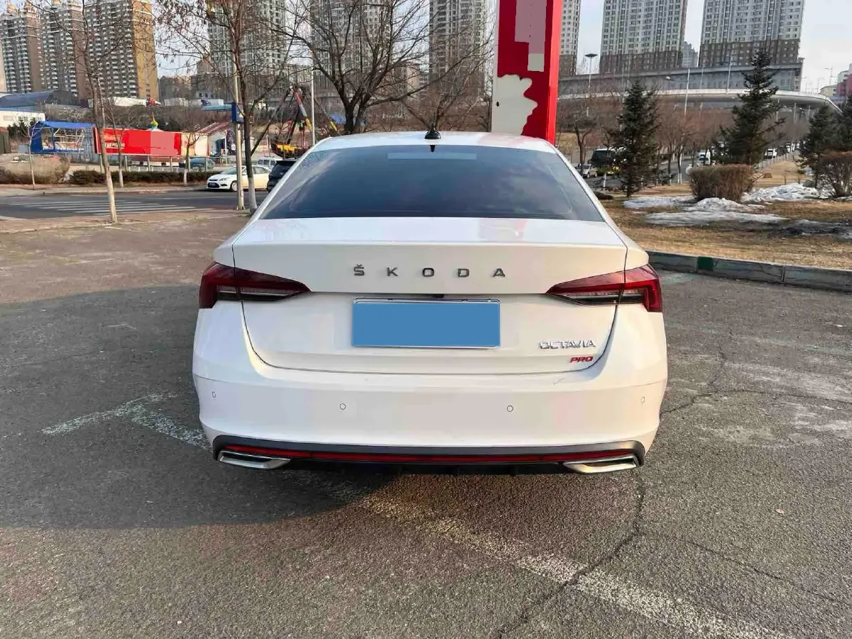 2021 Skoda Octavia 1.4T 150HP L4 7DCT,autocango,china used car exporter,china ev exporter,chinese used car exporter,chinese used ev exporter
