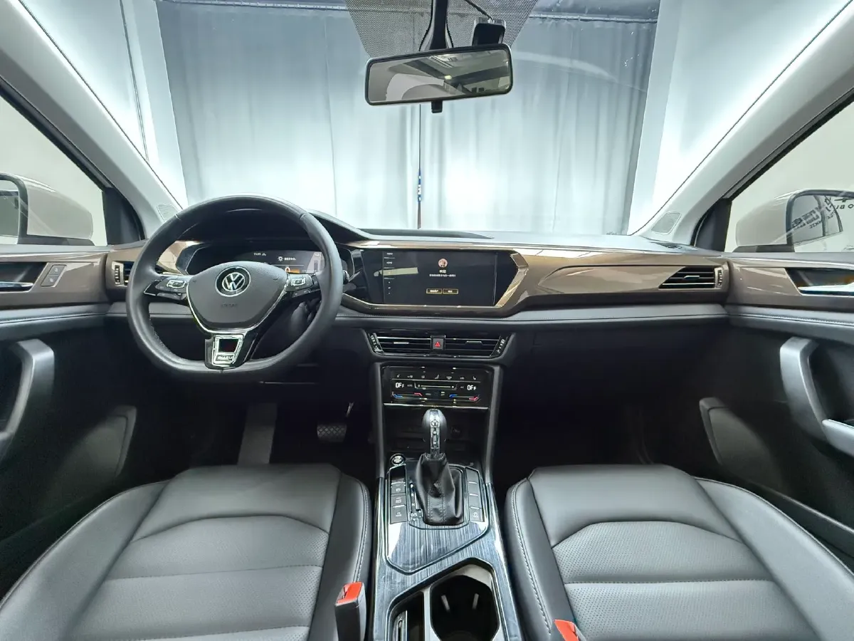 2022 Volkswagen Tharu 1.4T 150HP L4 7DCT,autocango,china used car exporter,china ev exporter,chinese used car exporter,chinese used ev exporter