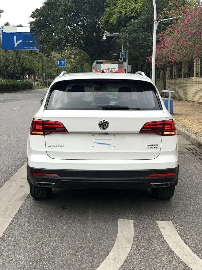 2019 MINI MINI 1.5T 102HP L3 7DCT,autocango,china used car exporter,china ev exporter,chinese used car exporter,chinese used ev exporter