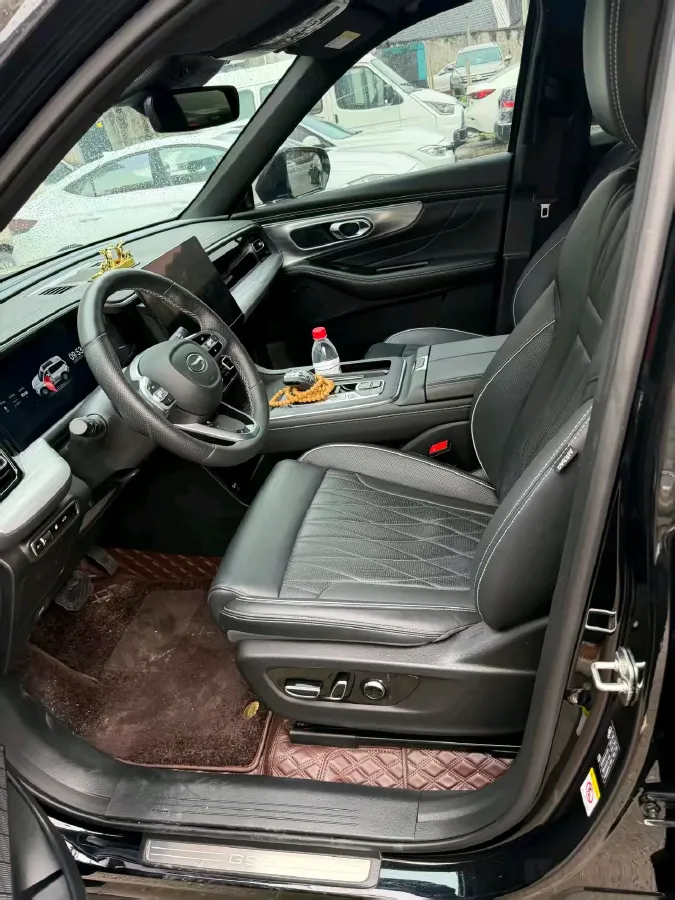 2022 GAC Trumpchi GS8 2.0T 252HP L4 8AT,autocango,china used car exporter,china ev exporter,chinese used car exporter,chinese used ev exporter