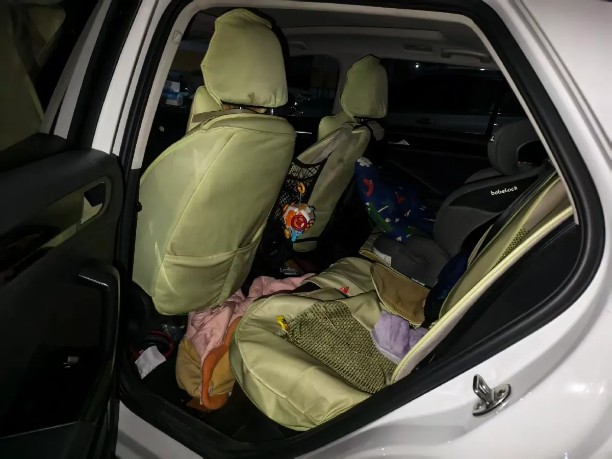 2022 Volkswagen T-Roc 1.4T 150HP L4 7DCT,autocango,china used car exporter,china ev exporter,chinese used car exporter,chinese used ev exporter