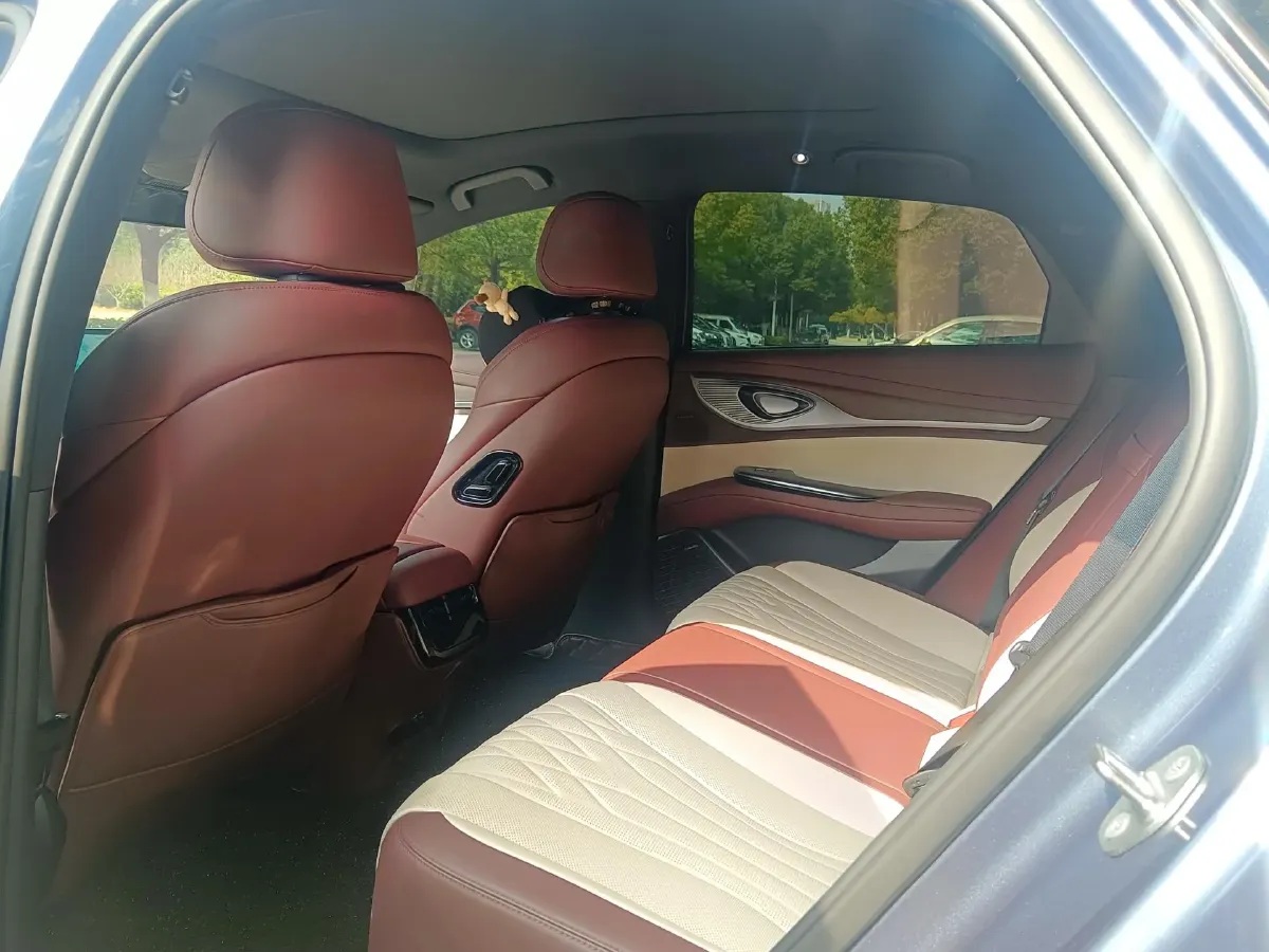 2023 BYD Seal 1.5T 139HP L4 E-CVT PHEV 17.6KWH,autocango,china used car exporter,china ev exporter,chinese used car exporter,chinese used ev exporter