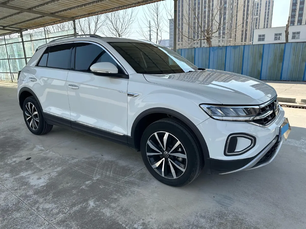 2024 Volkswagen T-Roc 1.4T 150HP L4 7DCT,autocango,china used car exporter,china ev exporter,chinese used car exporter,chinese used ev exporter