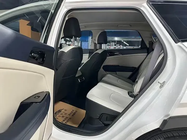 2023 Kia Sportage 2.0L 150HP L4 6AT Hybrid,autocango,china used car exporter,china ev exporter,chinese used car exporter,chinese used ev exporter