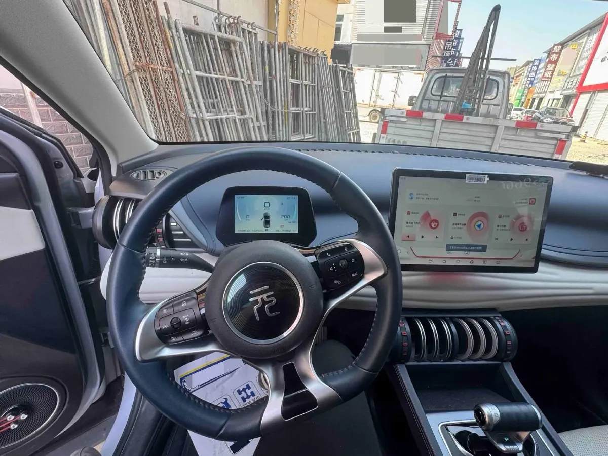 2022 Roewe RX5 MAX 1.5T 181HP L4 6AT,autocango,china used car exporter,china ev exporter,chinese used car exporter,chinese used ev exporter