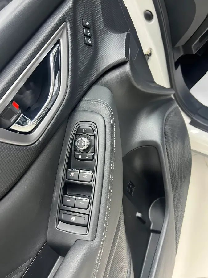 2021 Subaru Forester 2.0L 154HP H4 CVT,autocango,china used car exporter,china ev exporter,chinese used car exporter,chinese used ev exporter