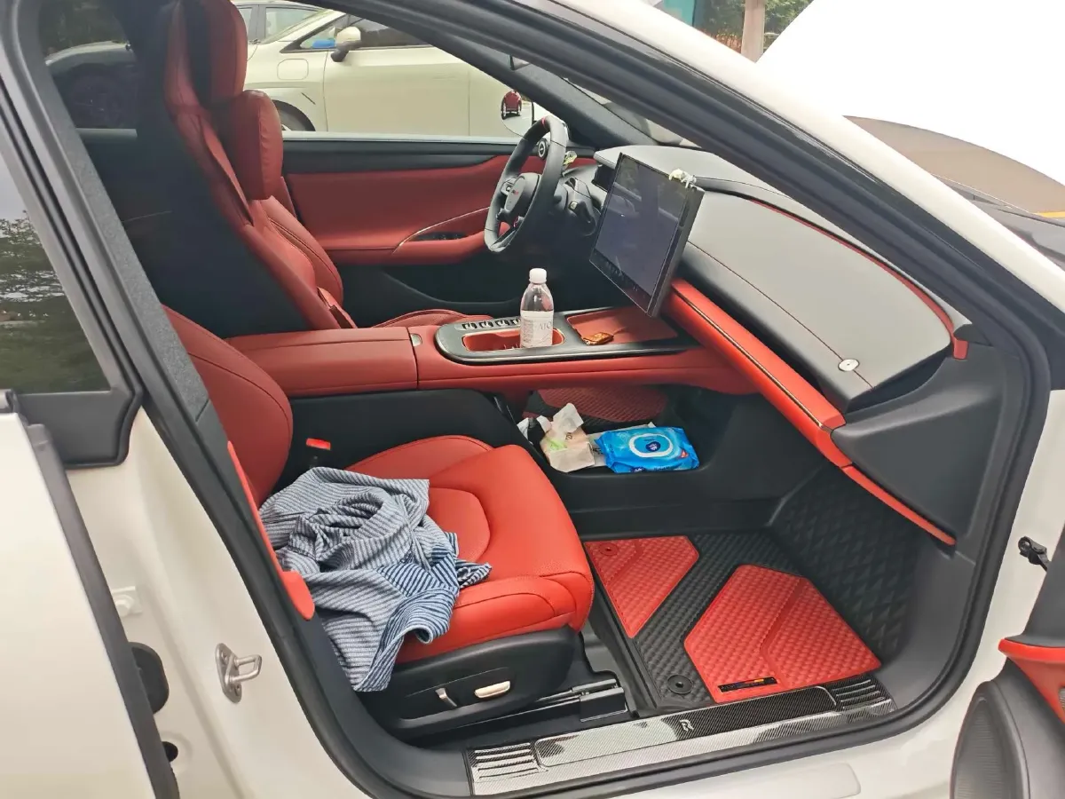 2024 MI SU7 BEV 94.3KWH,autocango,china used car exporter,china ev exporter,chinese used car exporter,chinese used ev exporter