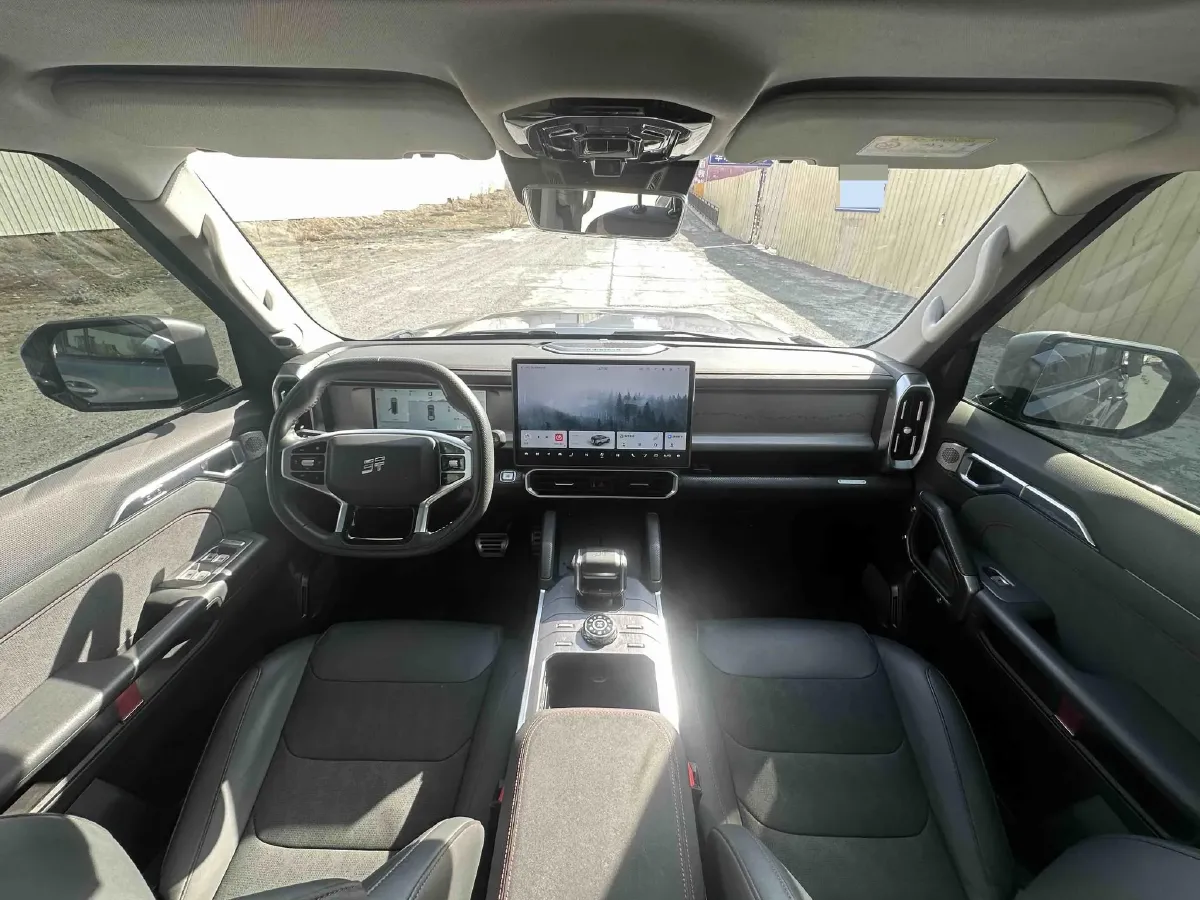 2023 Jetour Traveller 2.0T 254HP L4 7DCT,autocango,china used car exporter,china ev exporter,chinese used car exporter,chinese used ev exporter