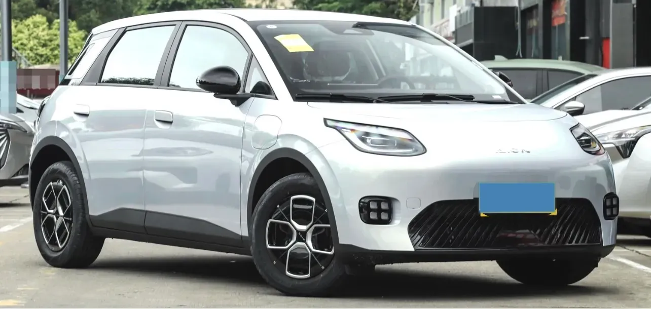 2025 Aion AION UT BEV,autocango,china used car exporter,china ev exporter,chinese used car exporter,chinese used ev exporter