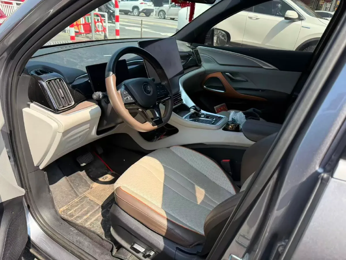 2022 Geely JiaJi 1.5T 177HP L3 7DCT PHEV 15.5KWH,autocango,china used car exporter,china ev exporter,chinese used car exporter,chinese used ev exporter