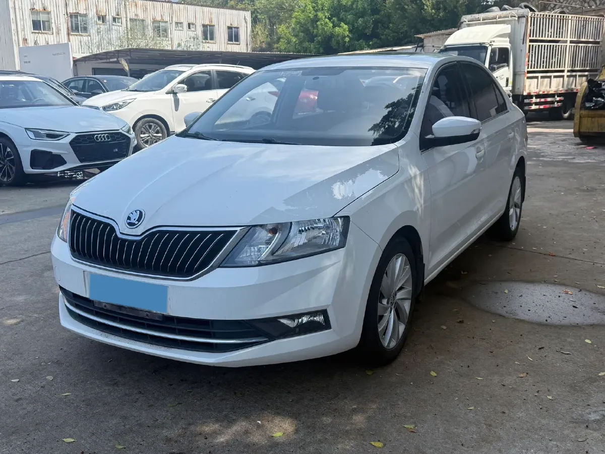 2018 Skoda Rapid 1.6L 110HP L4 6AT,autocango,china used car exporter,china ev exporter,chinese used car exporter,chinese used ev exporter