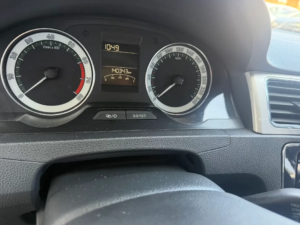 2018 Skoda Rapid 1.6L 110HP L4 6AT,autocango,china used car exporter,china ev exporter,chinese used car exporter,chinese used ev exporter