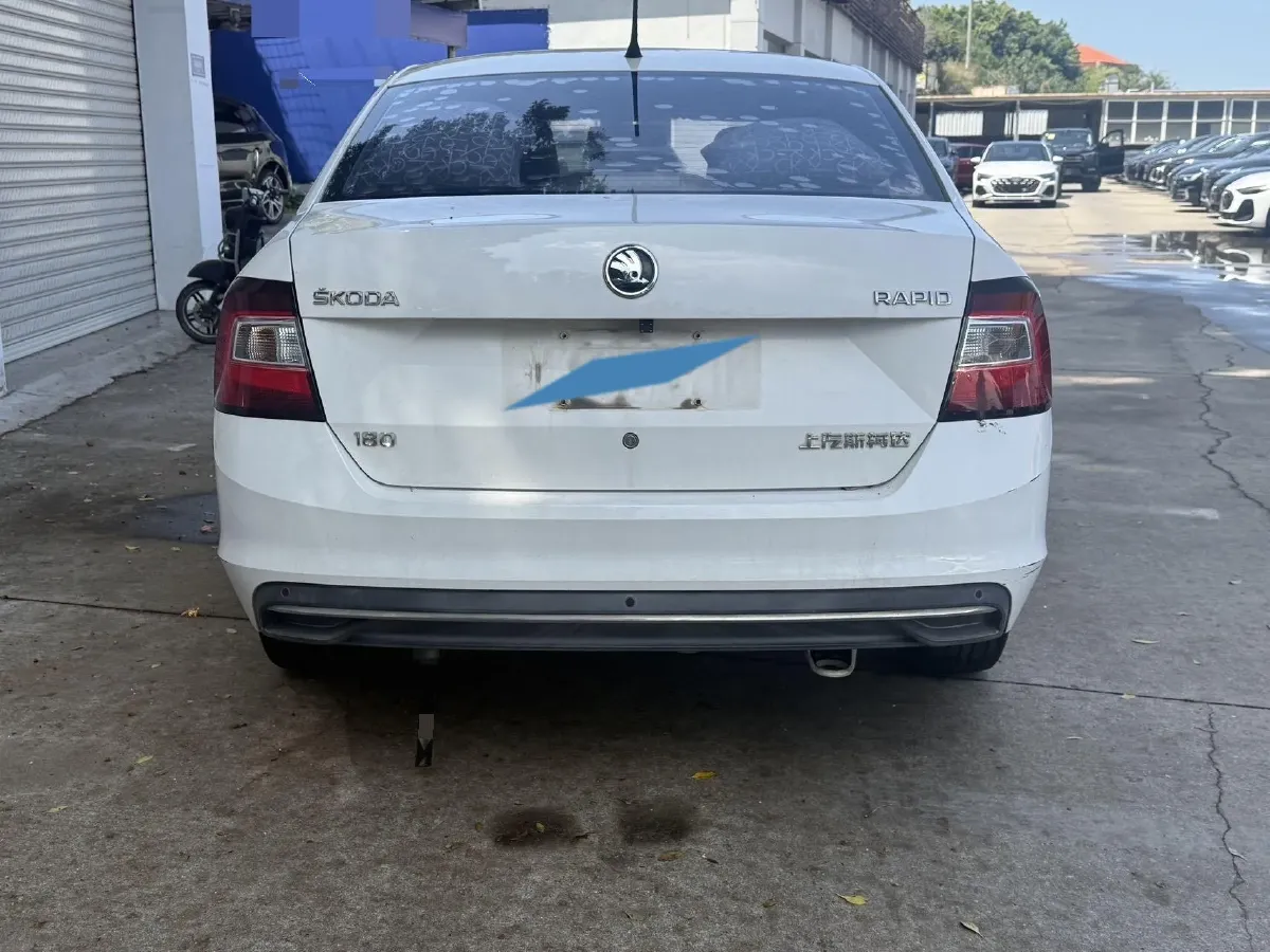 2018 Skoda Rapid 1.6L 110HP L4 6AT,autocango,china used car exporter,china ev exporter,chinese used car exporter,chinese used ev exporter