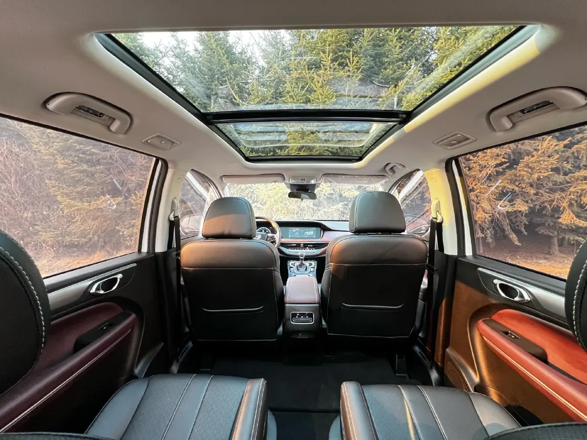 2021 GAC Trumpchi M6 1.5T 169HP L4 6AT,autocango,china used car exporter,china ev exporter,chinese used car exporter,chinese used ev exporter